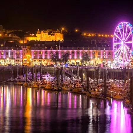 Place Des Bains Apartment *